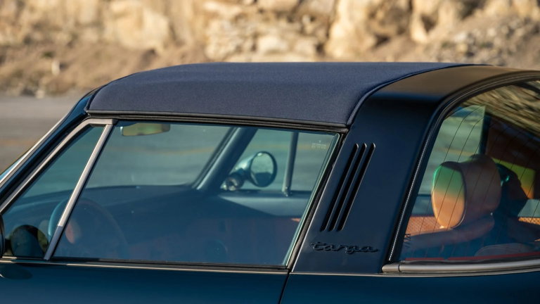 Porsche 911 Reimagined by Singer