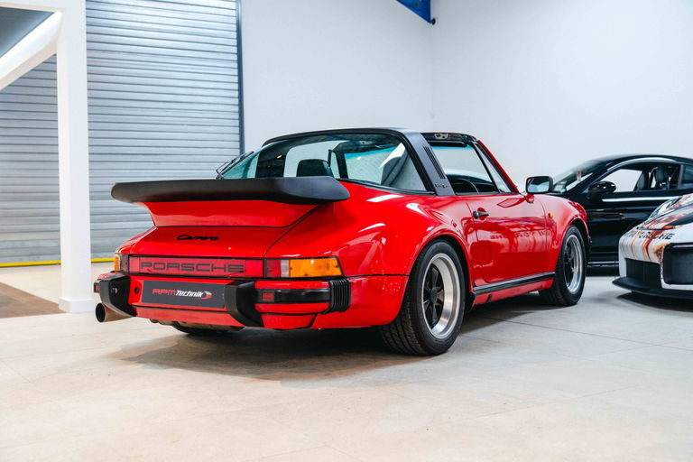 Porsche 911 Carrera 3.2 Supersport