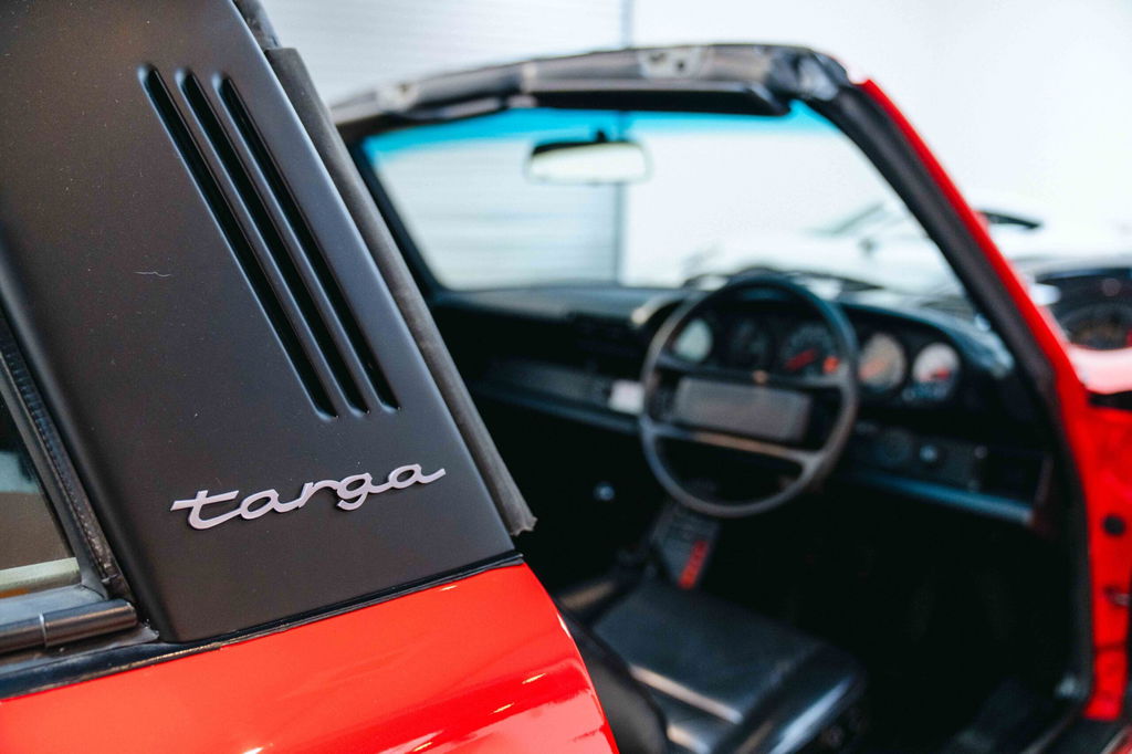 Porsche 911 Carrera 3.2 Supersport