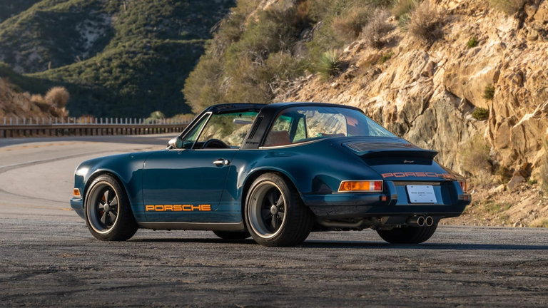 Porsche 911 Reimagined by Singer