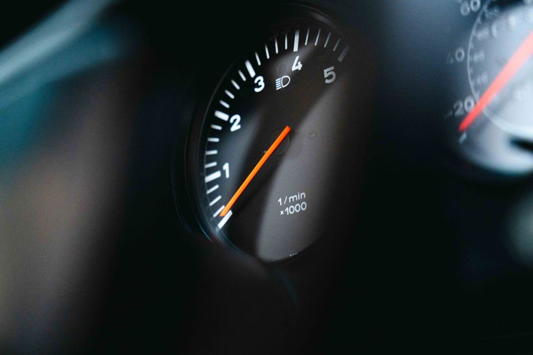 Porsche 911 Carrera 3.2 Supersport