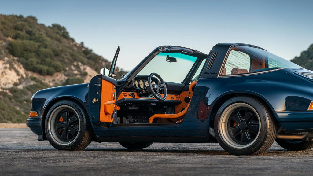 Porsche 911 Reimagined by Singer
