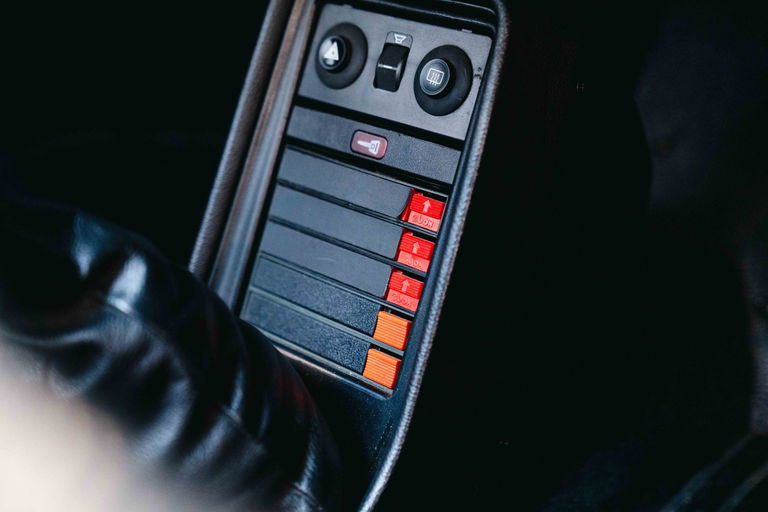 Porsche 911 Carrera 3.2 Supersport