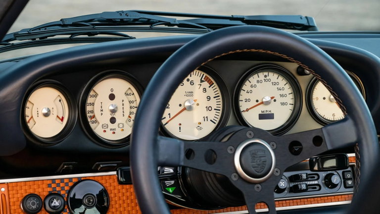 Porsche 911 Reimagined by Singer