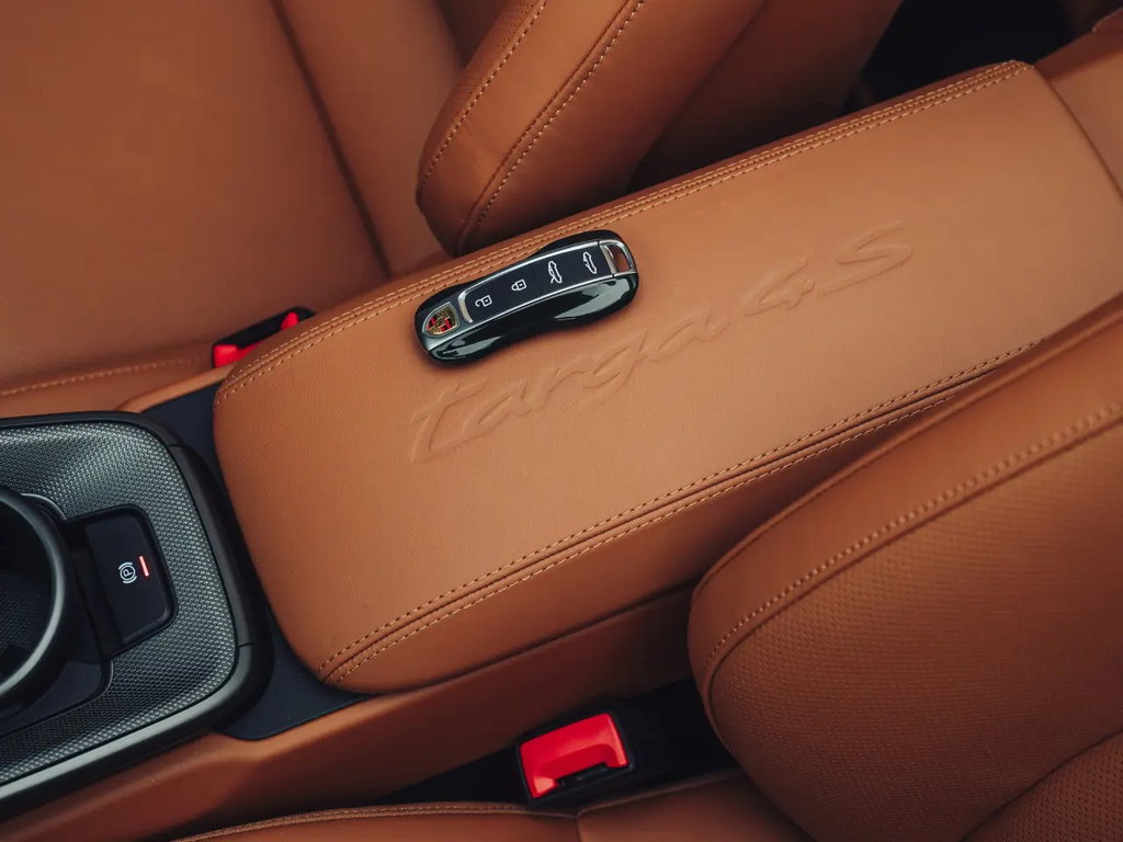 Porsche 992.2 Targa 4S