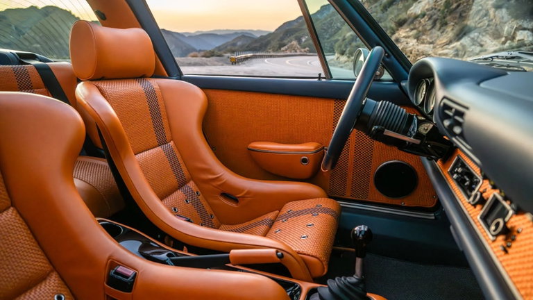 Porsche 911 Reimagined by Singer