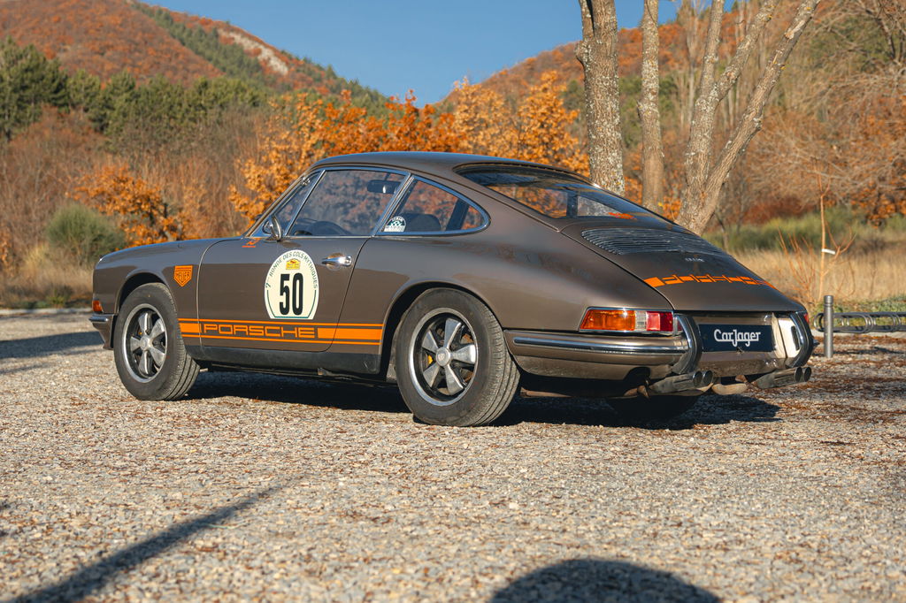 Porsche 911 T