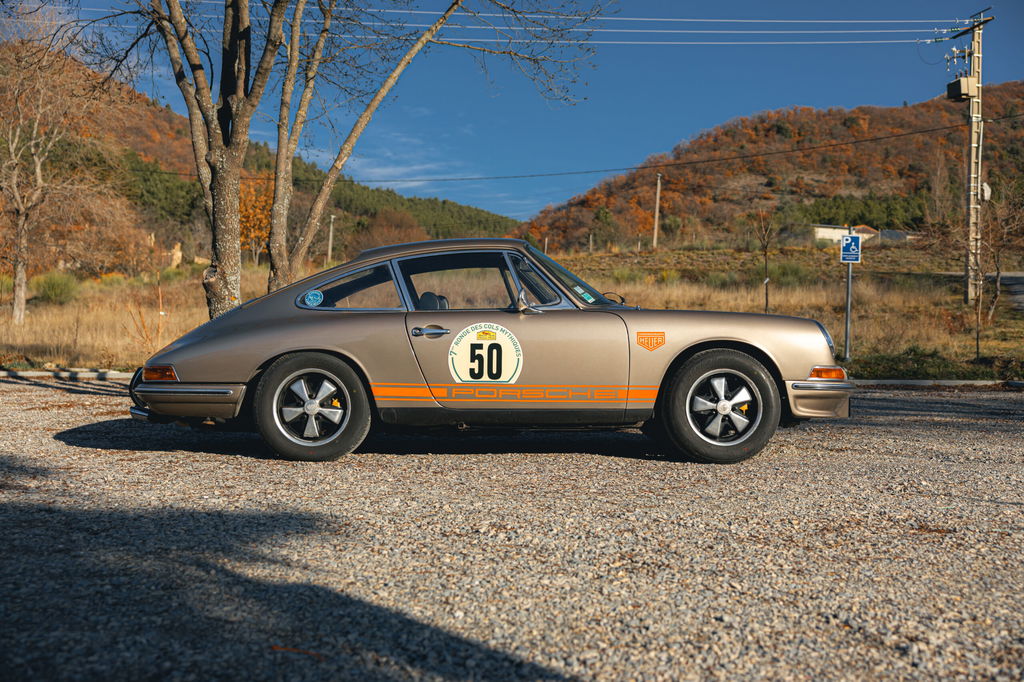 Porsche 911 T