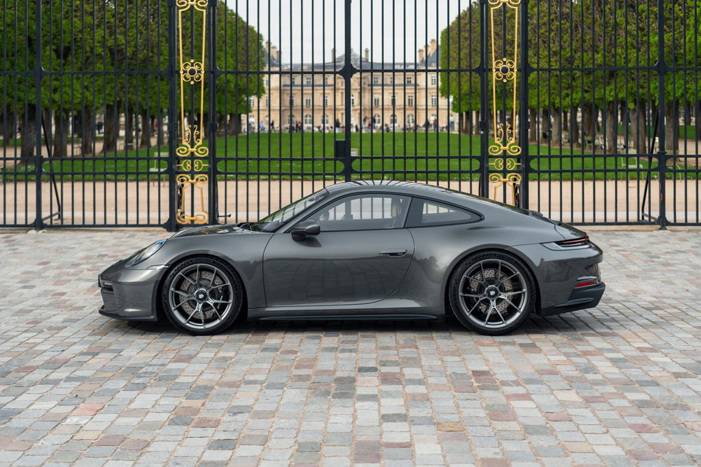 Porsche 992 GT3 Touring