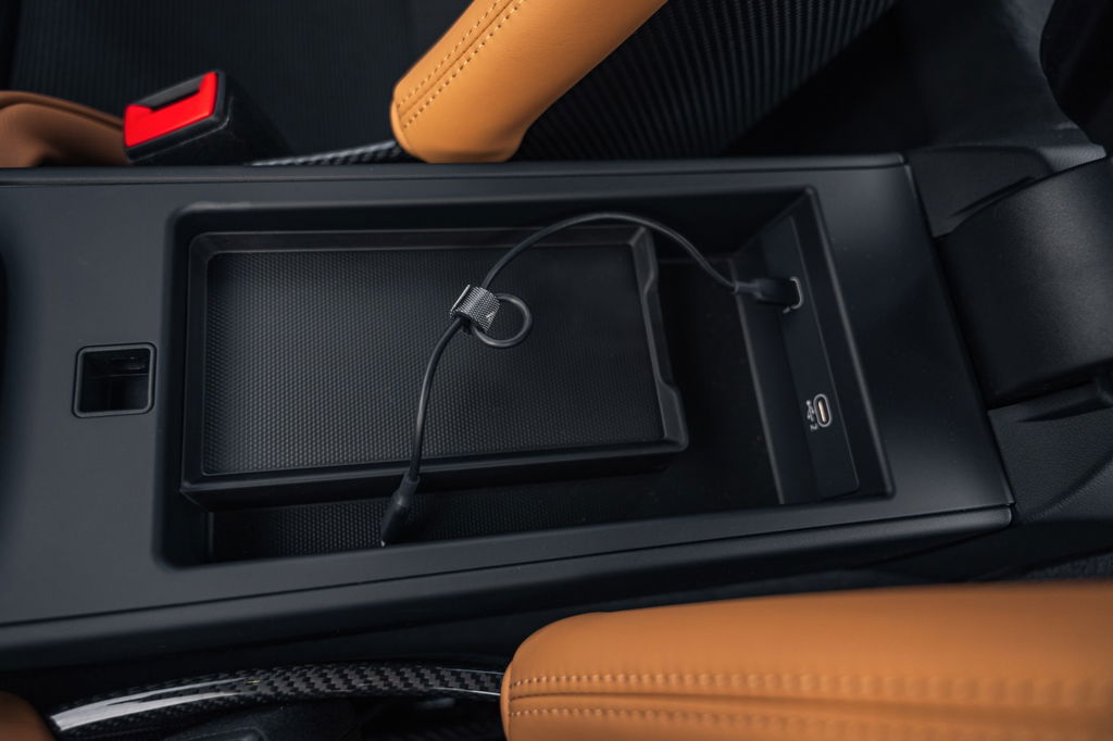 Porsche 992 GT3 Touring