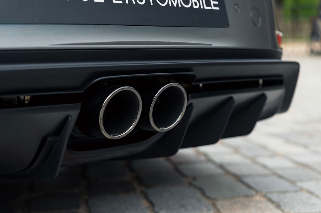 Porsche 992 GT3 Touring