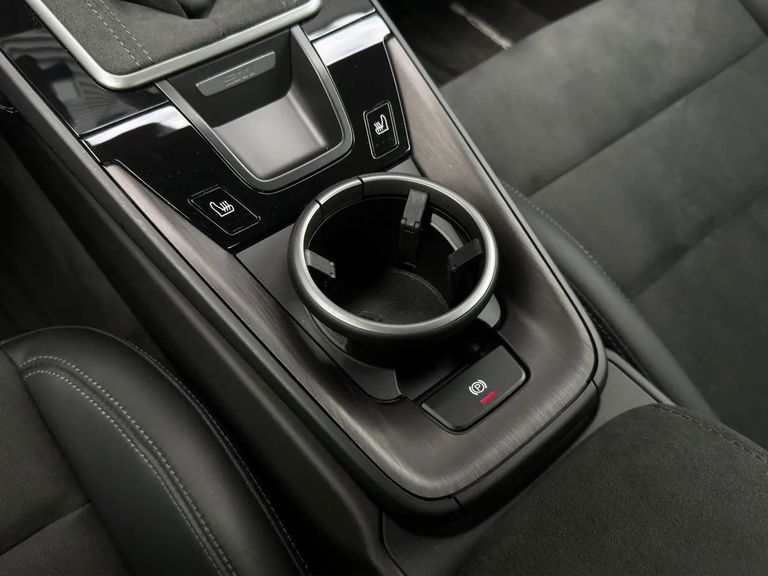 Porsche 992 Carrera GTS