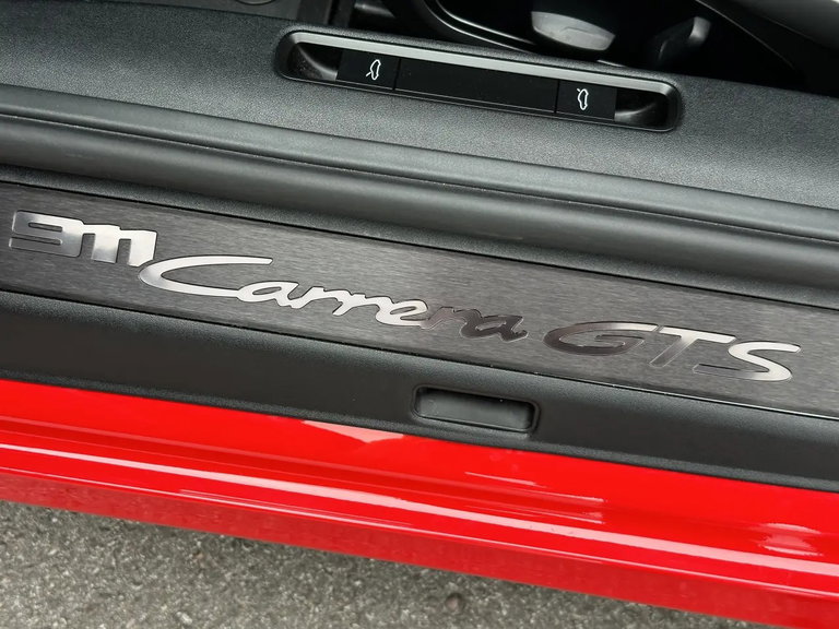 Porsche 992 Carrera GTS