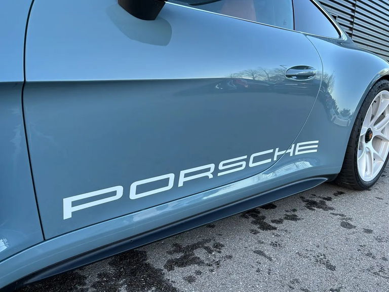 Porsche 911 S/T