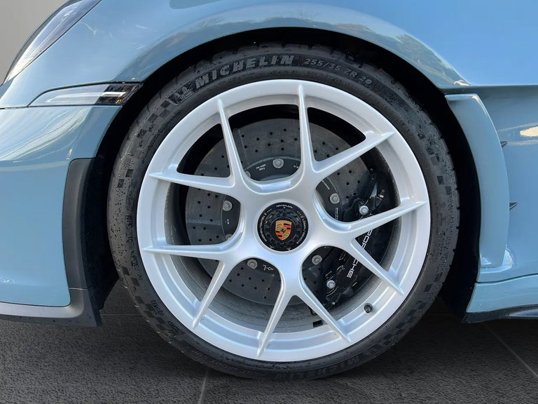 Porsche 911 S/T