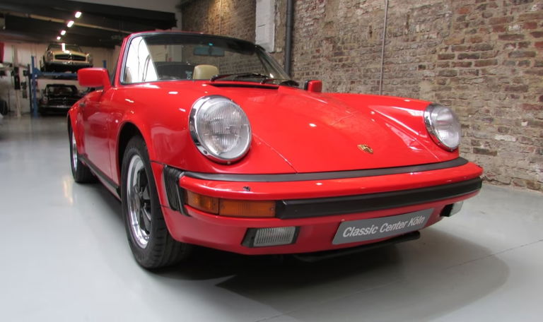 Porsche 911 Carrera 3.2