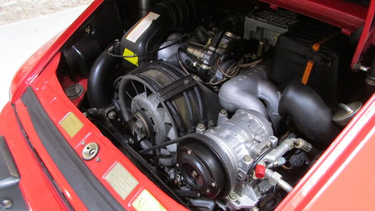 Porsche 911 Carrera 3.2