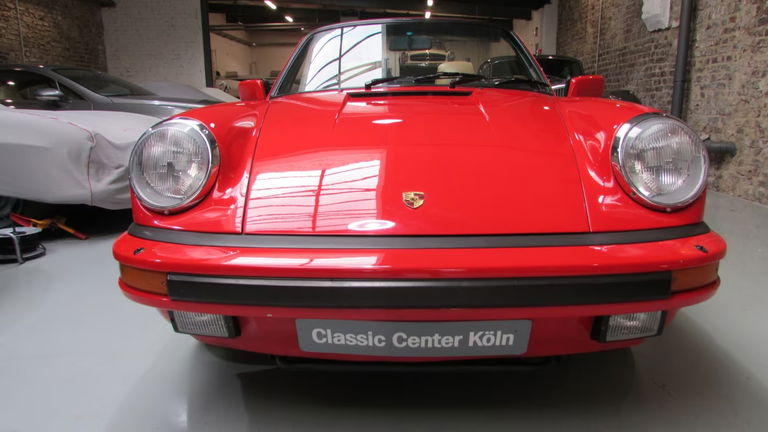 Porsche 911 Carrera 3.2