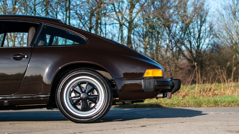 Porsche 911 SC