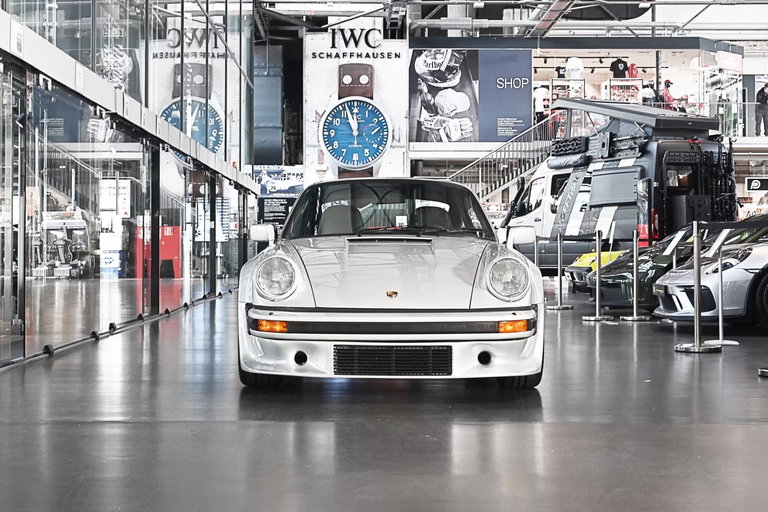 Porsche 911 Turbo 3.3