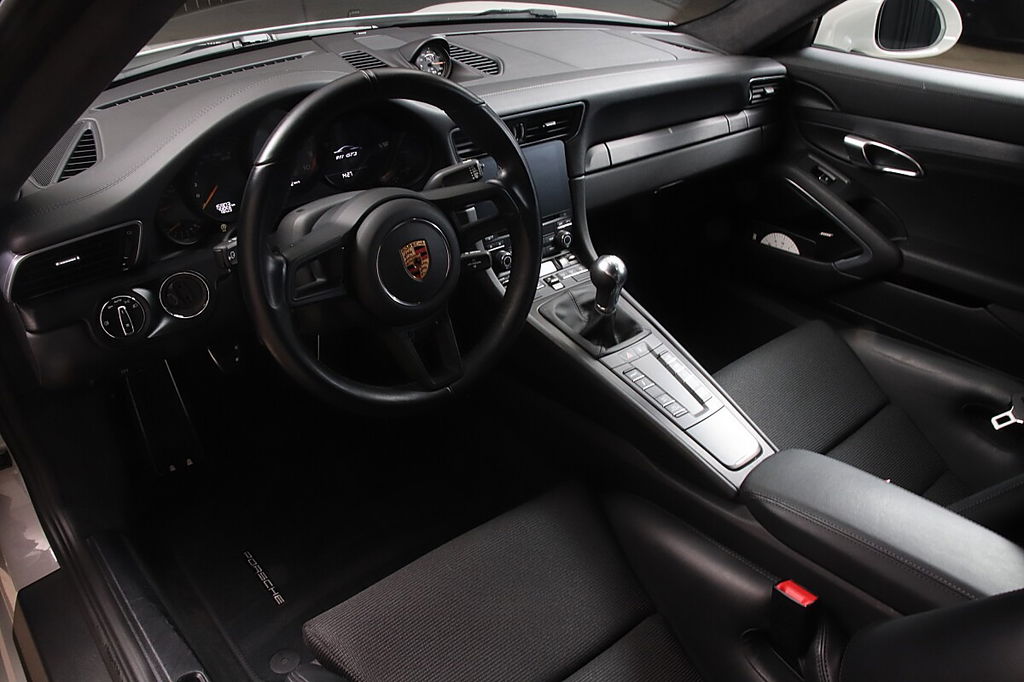 Porsche 991 GT3 Touring