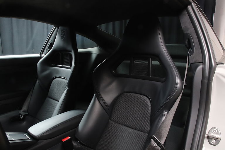 Porsche 991 GT3 Touring