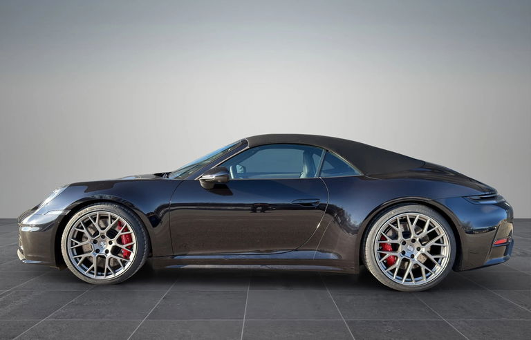 Porsche 992.2 Carrera 4S