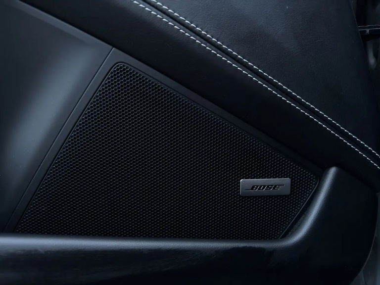 Porsche 992 Carrera 4 GTS