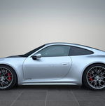 Porsche 992 Carrera 4 GTS