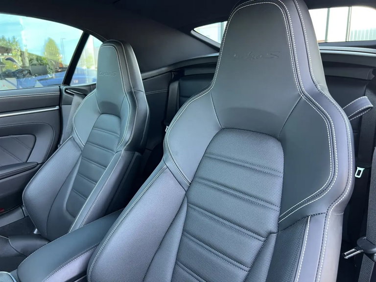 Porsche 992 Turbo S
