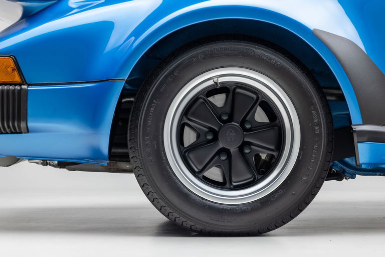 Porsche 911 Turbo 3.0