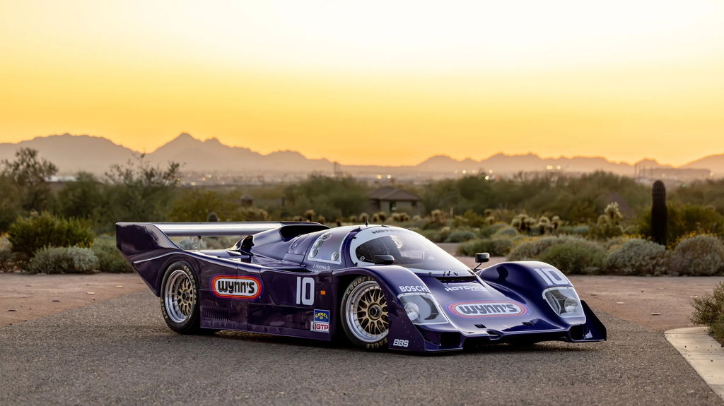 Porsche 962