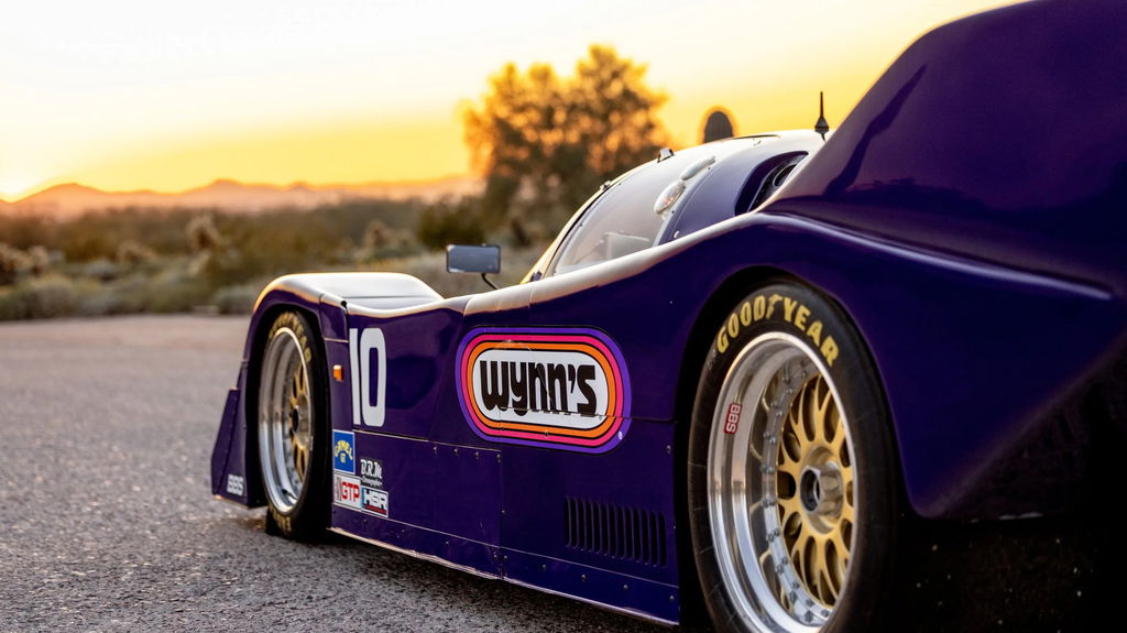 Porsche 962