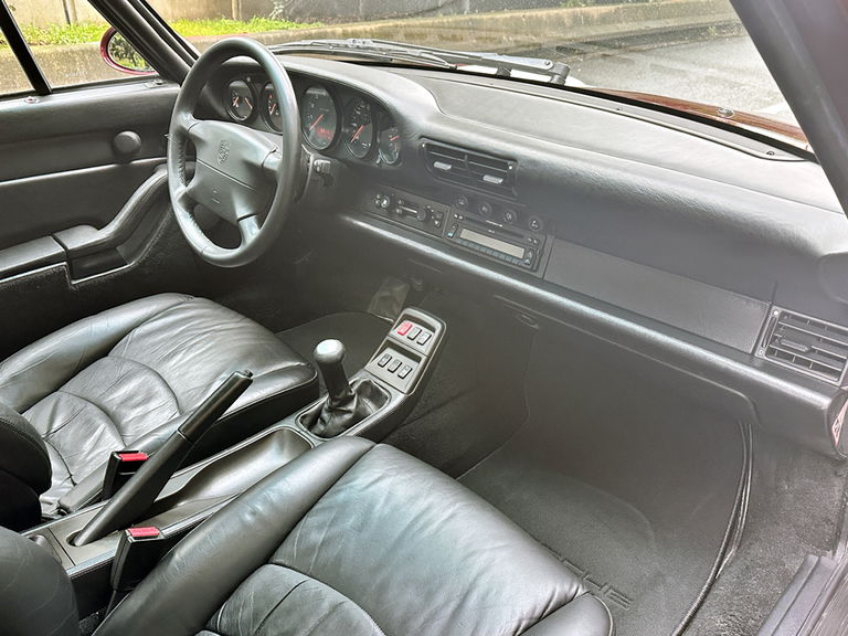 Porsche 993 Carrera 4S