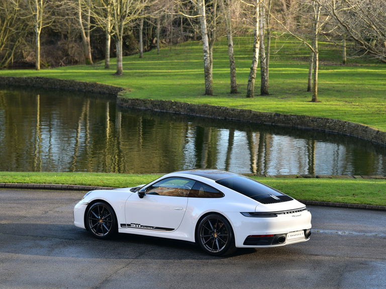 Porsche 992 Carrera T