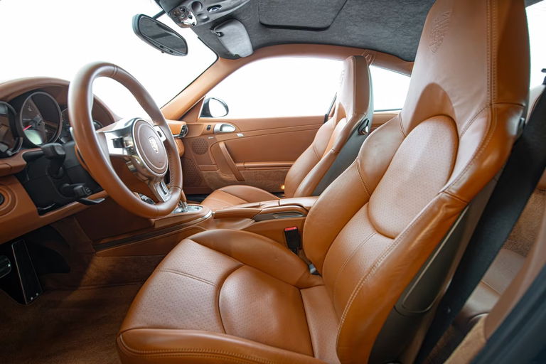 Porsche 997.2 Carrera GTS