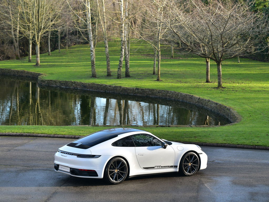 Porsche 992 Carrera T