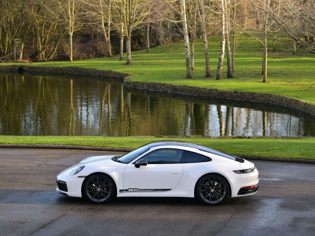 Porsche 992 Carrera T