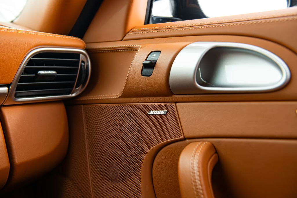 Porsche 997.2 Carrera GTS