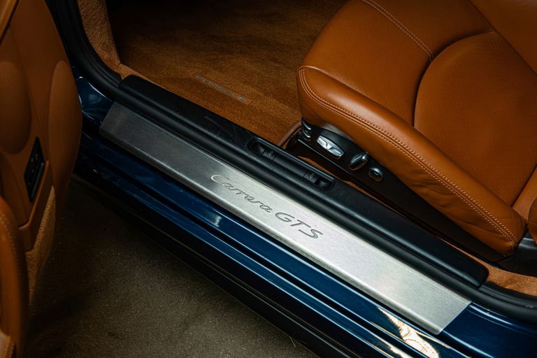 Porsche 997.2 Carrera GTS