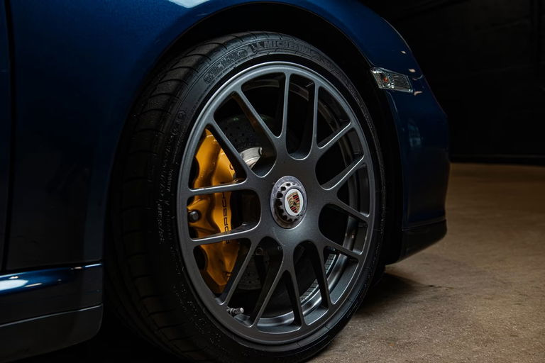 Porsche 997.2 Carrera GTS