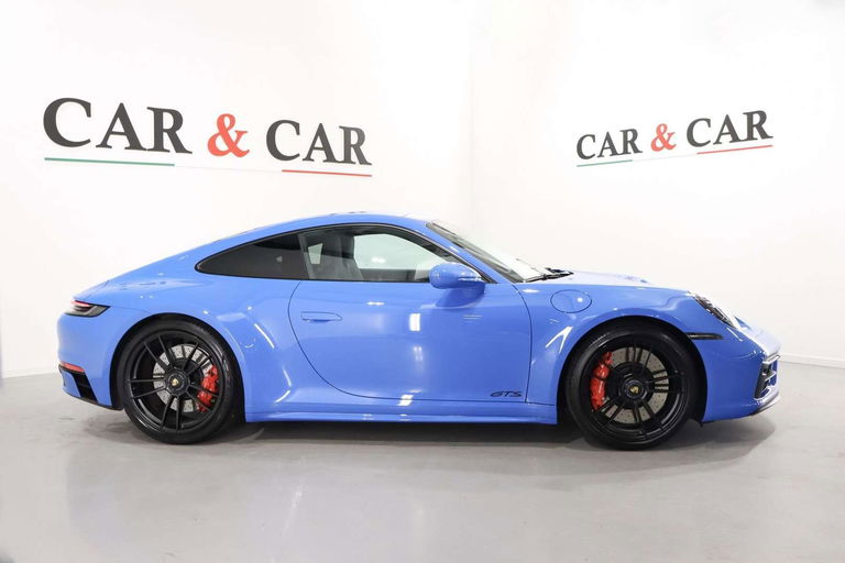 Porsche 992 Carrera GTS