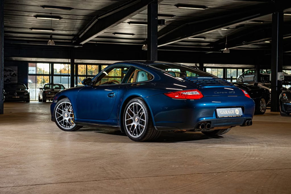 Porsche 997.2 Carrera GTS