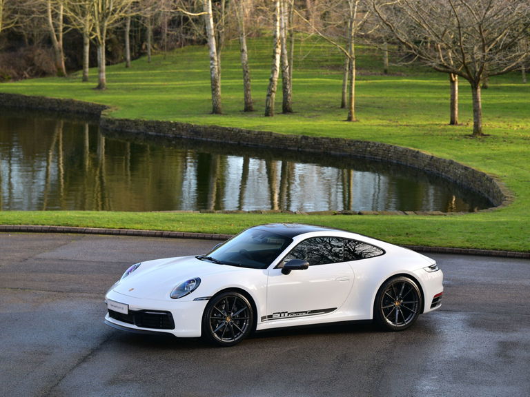 Porsche 992 Carrera T