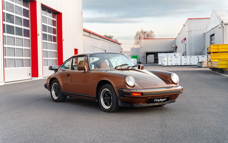 Porsche 911 Carrera 3.0