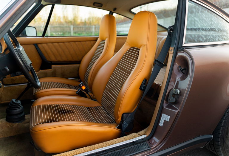 Porsche 911 Carrera 3.0