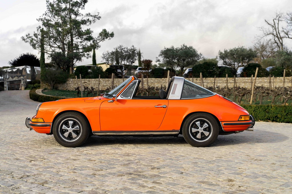 Porsche 911 T (US)