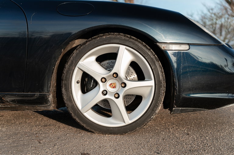 Porsche 996.2 Carrera