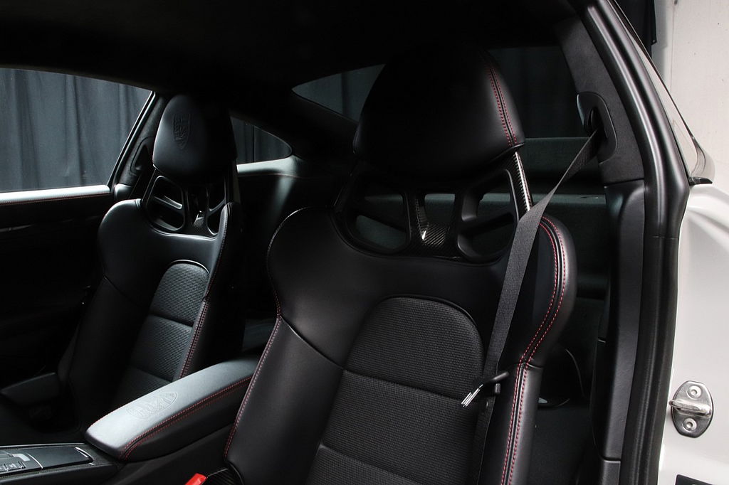 Porsche 991.2 GT3 Touring