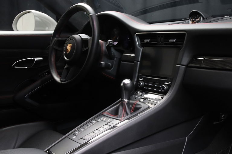 Porsche 991.2 GT3 Touring